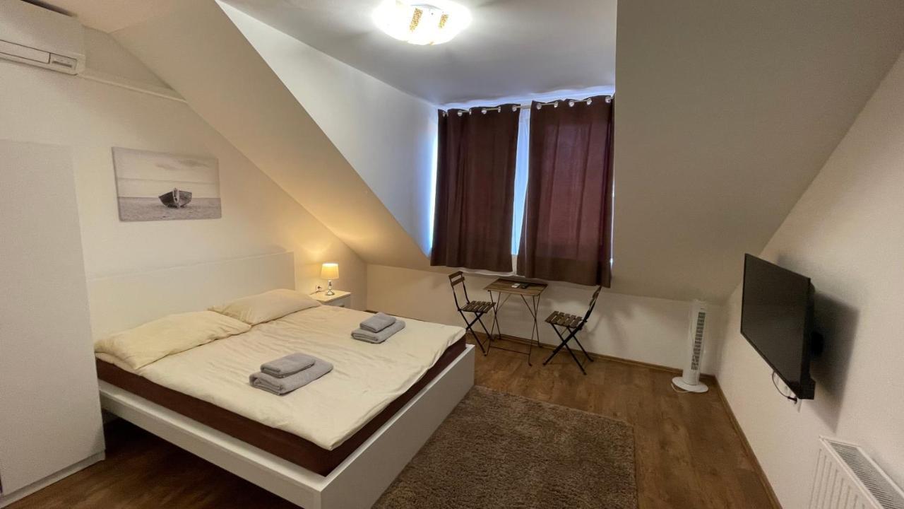 City Apartman Balatonföldvár Zewnętrze zdjęcie