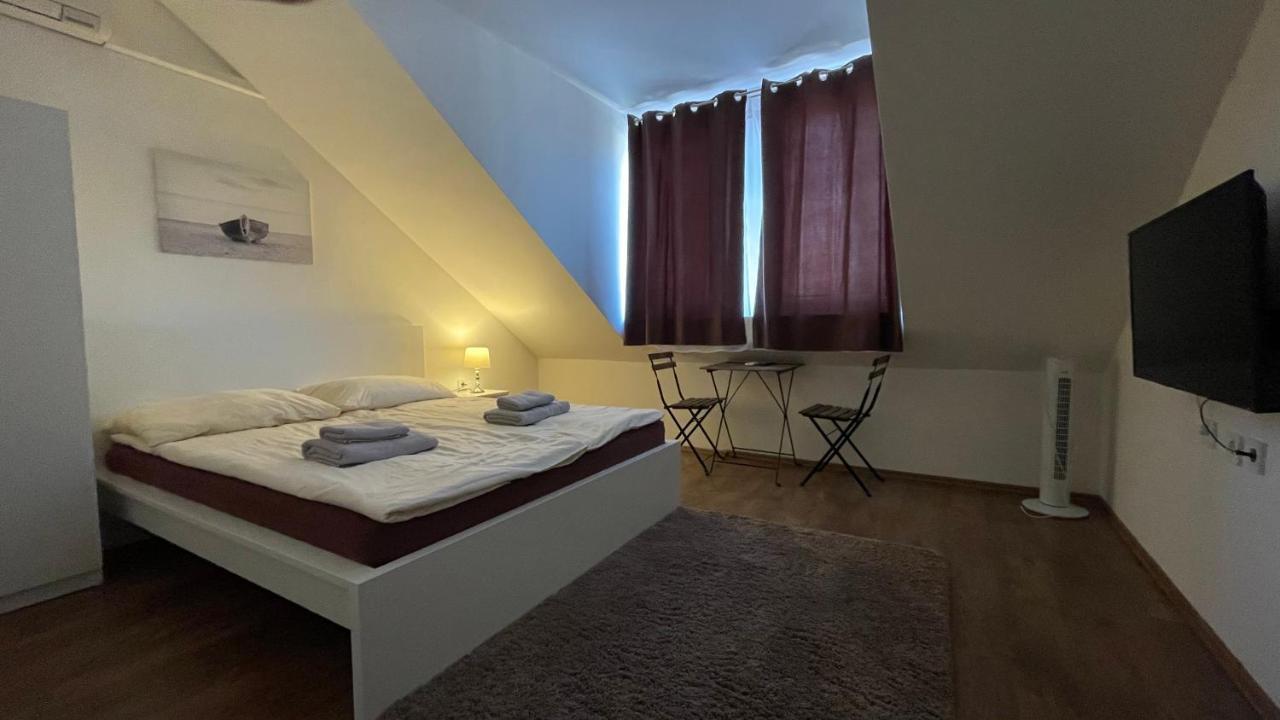 City Apartman Balatonföldvár Zewnętrze zdjęcie