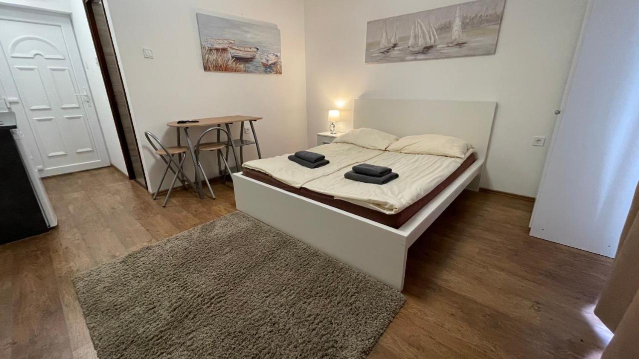 City Apartman Balatonföldvár Zewnętrze zdjęcie