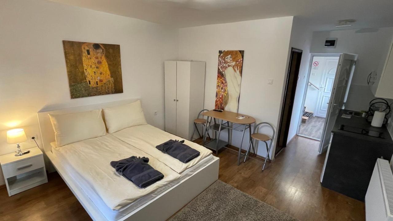 City Apartman Balatonföldvár Zewnętrze zdjęcie